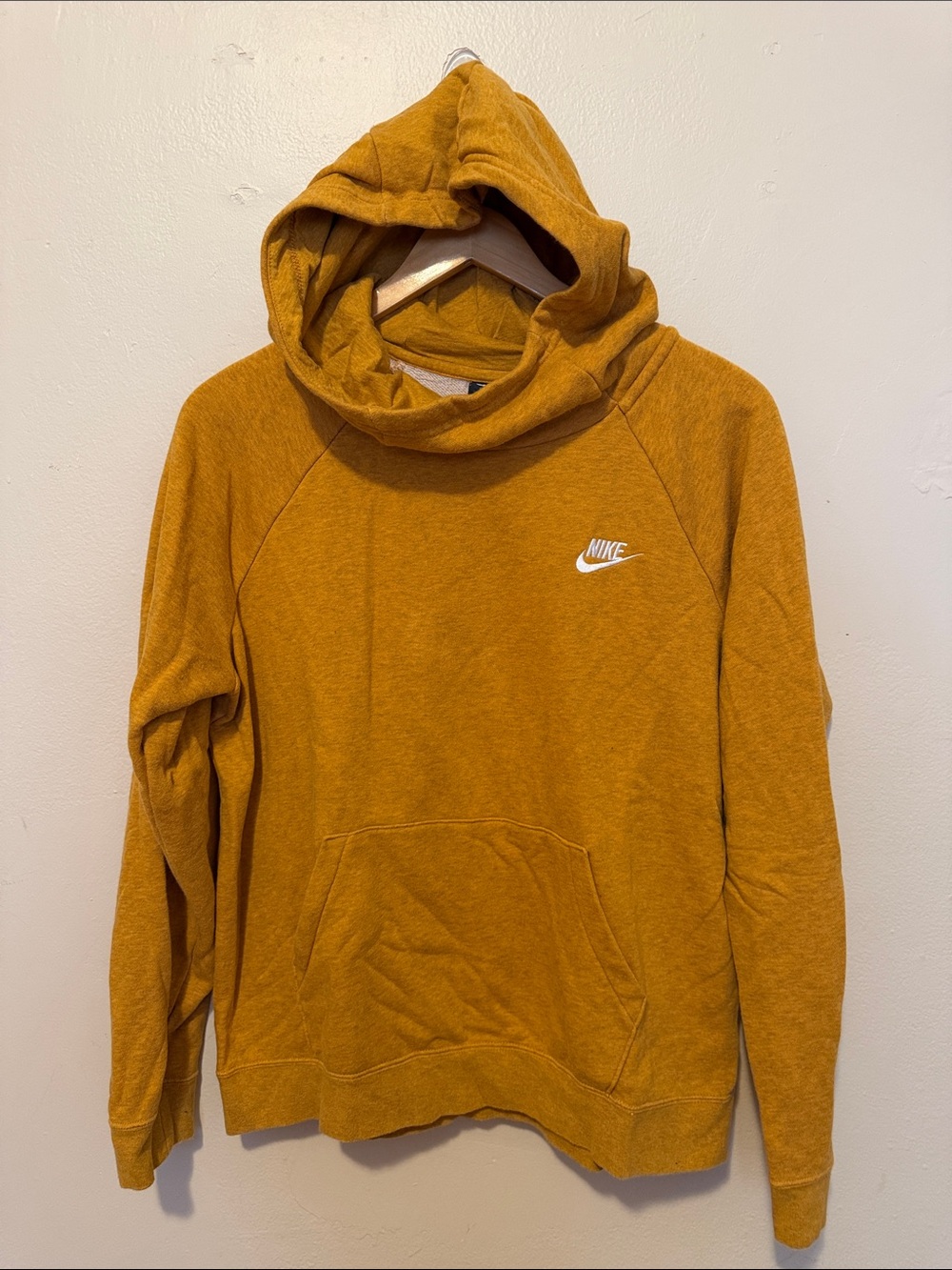 Nike Men’s Mustard Gold Crewneck Hoodie